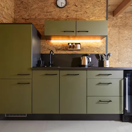Valley Apartment *